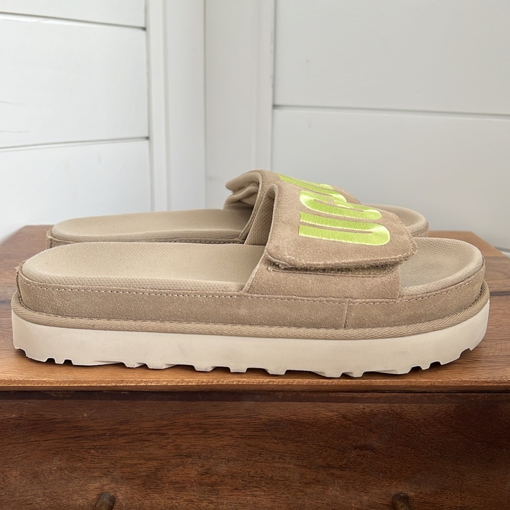 UGG platform slides - Picture 3 of 17